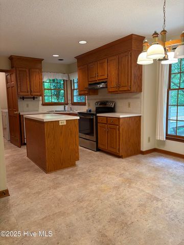 108 Gambit Court, Washington, NC 27889