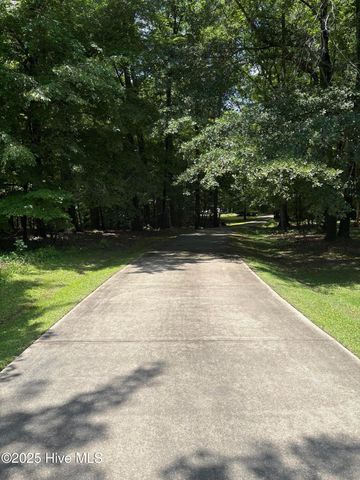 108 Gambit Court, Washington, NC 27889