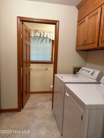 108 Gambit Court, Washington, NC 27889