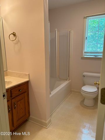 108 Gambit Court, Washington, NC 27889