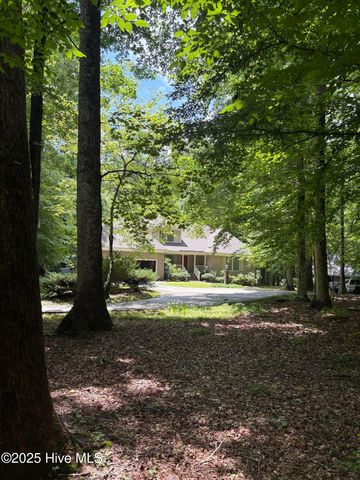 108 Gambit Court, Washington, NC 27889