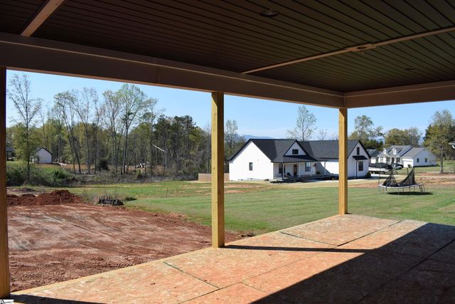 441 Gramling School Road, Inman, SC 29349