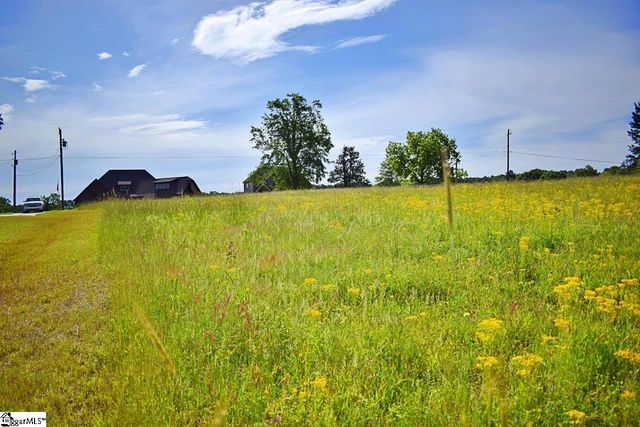 441 Gramling School Road, Inman, SC 29349
