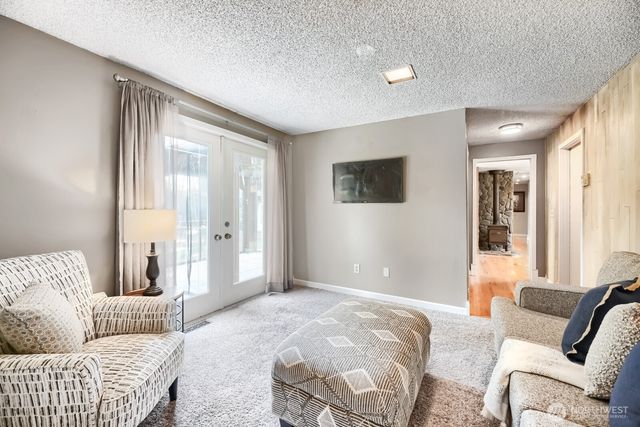 18529 SE 244th Place, Covington, WA 98042