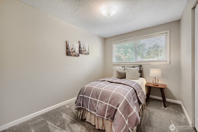 18529 SE 244th Place, Covington, WA 98042