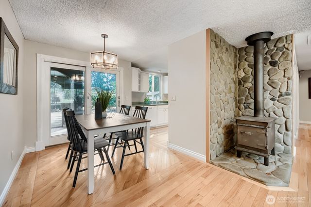 18529 SE 244th Place, Covington, WA 98042