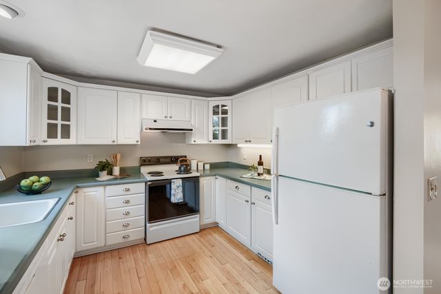18529 SE 244th Place, Covington, WA 98042