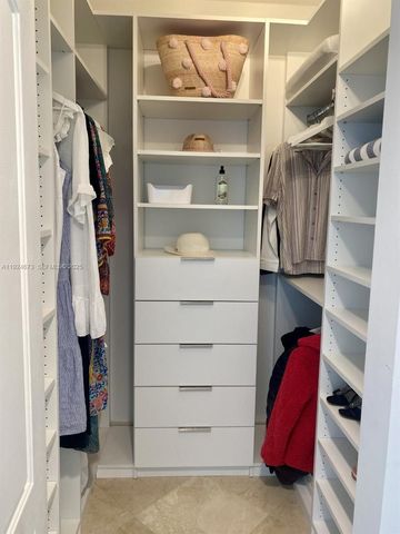 110 Washington Ave 1822, Miami Beach, FL 33139