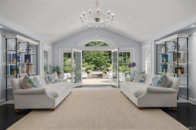 54 W Patent Road, Bedford Hills, NY 10507