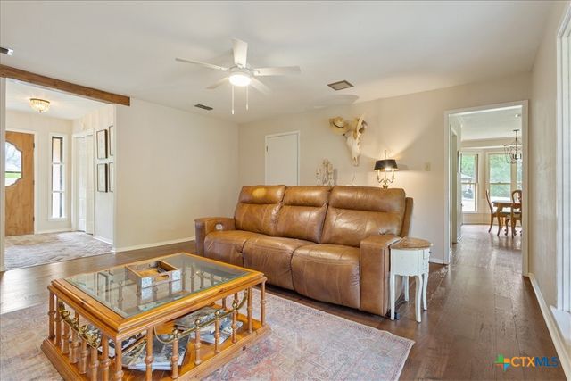 216 Mesa Drive, Gatesville, TX 76528