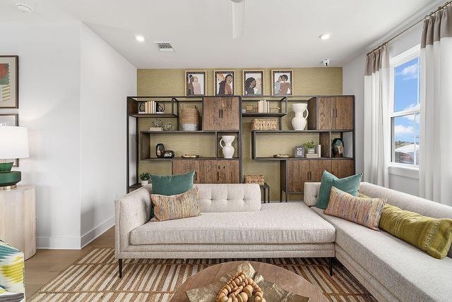6313 Stockman DR 1, Austin, TX 78747