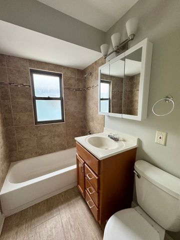 1317 N Raynor Avenue, Joliet, IL 60435