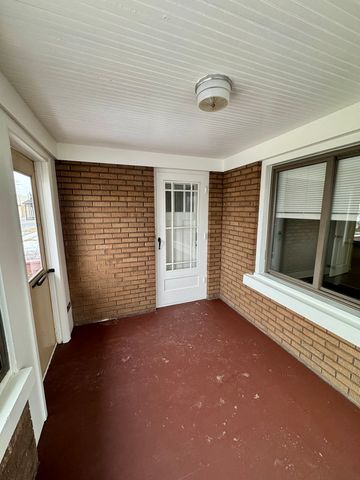 1317 N Raynor Avenue, Joliet, IL 60435