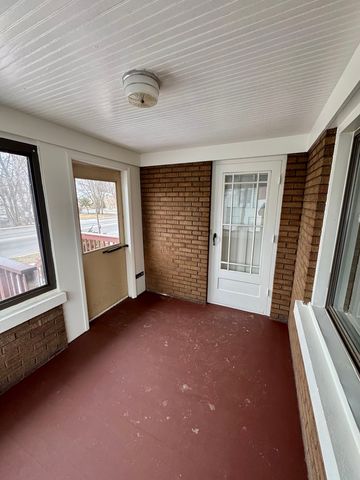 1317 N Raynor Avenue, Joliet, IL 60435