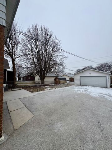 1317 N Raynor Avenue, Joliet, IL 60435