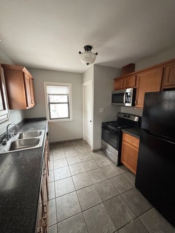 1317 N Raynor Avenue, Joliet, IL 60435