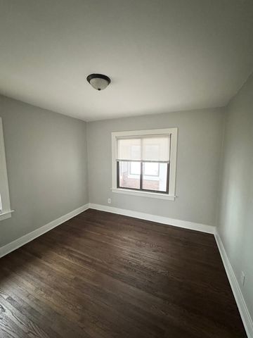 1317 N Raynor Avenue, Joliet, IL 60435