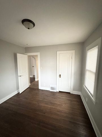 1317 N Raynor Avenue, Joliet, IL 60435