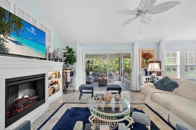 1805 Waterford Drive 2, Vero Beach, FL 32966