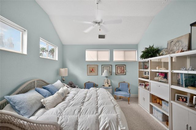 1805 Waterford Drive 2, Vero Beach, FL 32966