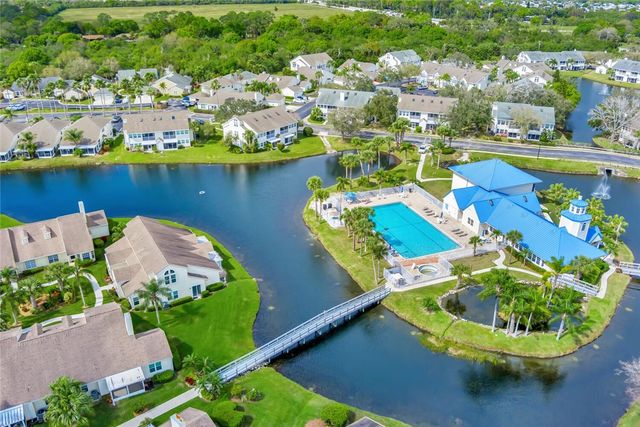 1805 Waterford Drive 2, Vero Beach, FL 32966