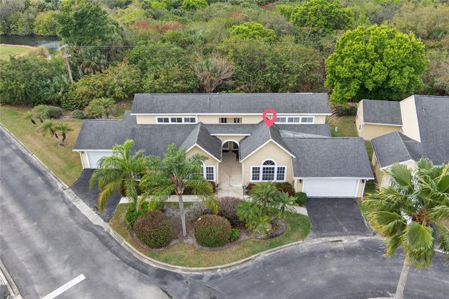 1805 Waterford Drive 2, Vero Beach, FL 32966