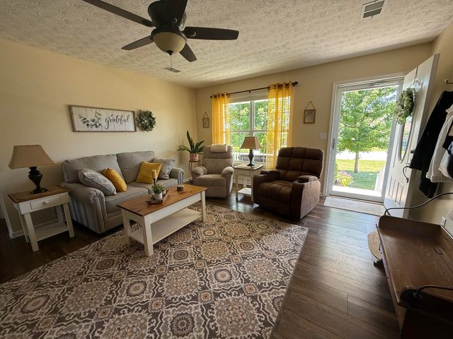 119 Prosperous Way, Harrodsburg, KY 40330