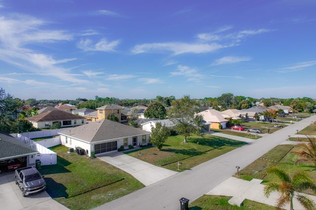 1432 SW Leisure Lane, Port St. Lucie, Port St Lucie, FL 34953