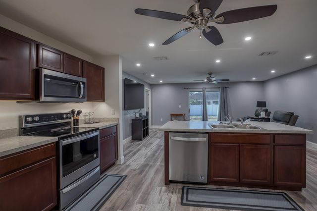 1432 SW Leisure Lane, Port St. Lucie, Port St Lucie, FL 34953