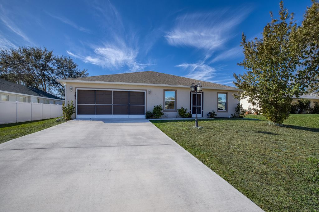 1432 SW Leisure Lane, Port St. Lucie, Port St Lucie, FL 34953