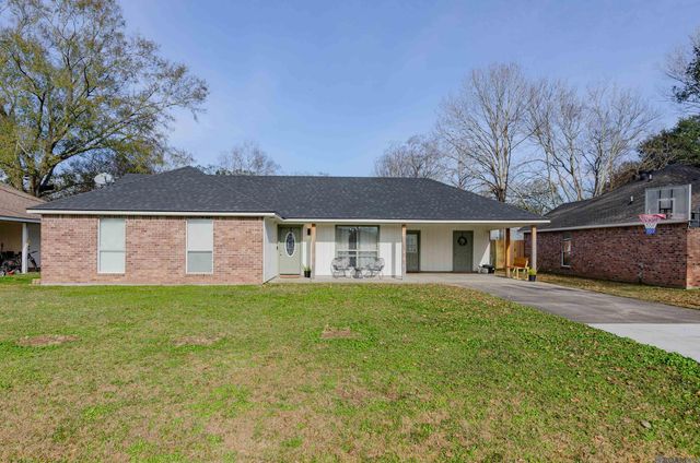 18254 Autumn Run Dr, Prairieville, LA 70769