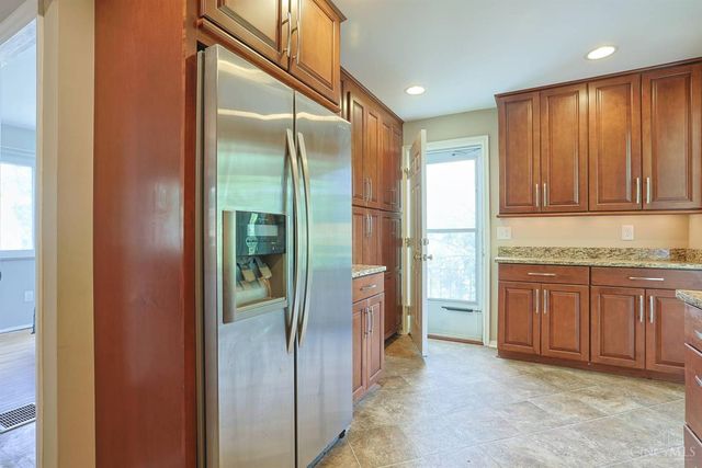 316 Glenroy Avenue, Delhi Twp, OH 45233