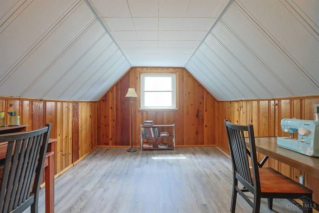 316 Glenroy Avenue, Delhi Twp, OH 45233