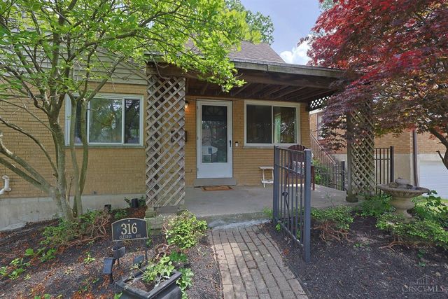 316 Glenroy Avenue, Delhi Twp, OH 45233