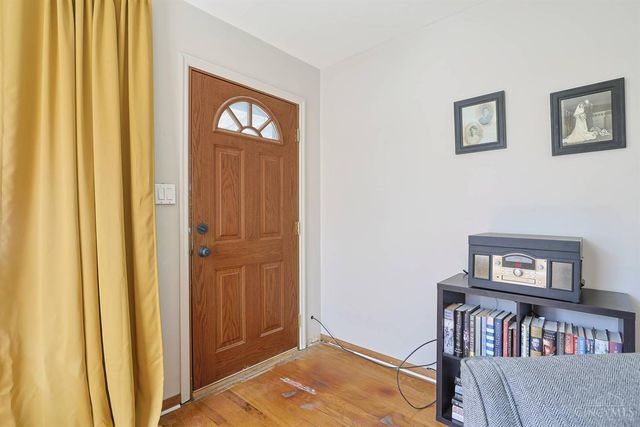 316 Glenroy Avenue, Delhi Twp, OH 45233