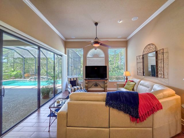 19 N PARK CIRCLE, Palm Coast, FL 32137