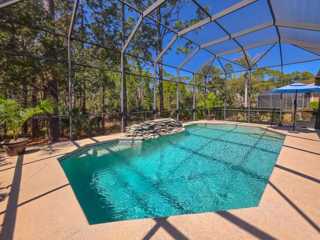 19 N PARK CIRCLE, Palm Coast, FL 32137