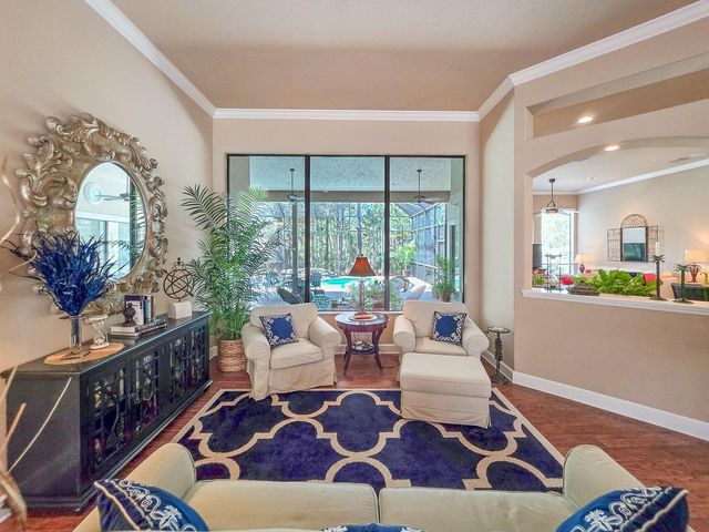 19 N PARK CIRCLE, Palm Coast, FL 32137