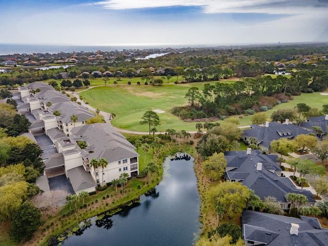 19 N PARK CIRCLE, Palm Coast, FL 32137