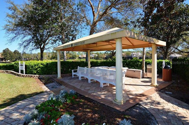 19 N PARK CIRCLE, Palm Coast, FL 32137