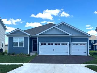 284 Snowdrop Lane, Elgin, IL 60124