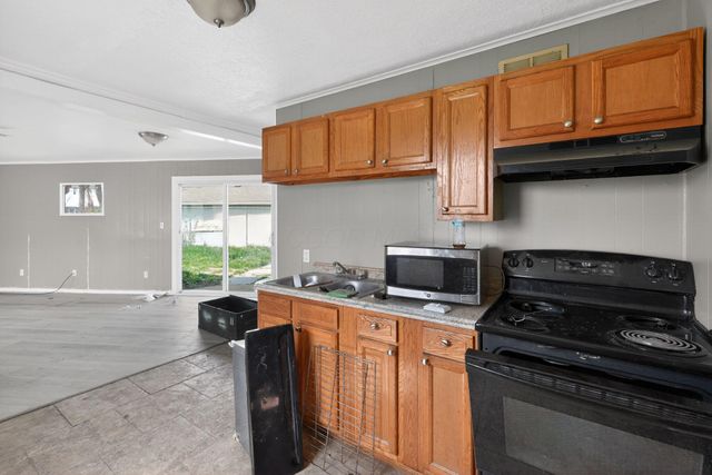 447 S Hampton Road, Columbus, OH 43213