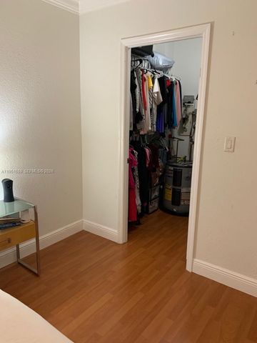 8290 Lake Dr 502, Doral, FL 33166