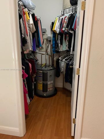 8290 Lake Dr 502, Doral, FL 33166