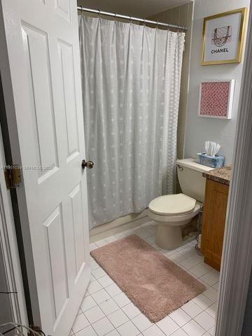 8290 Lake Dr 502, Doral, FL 33166