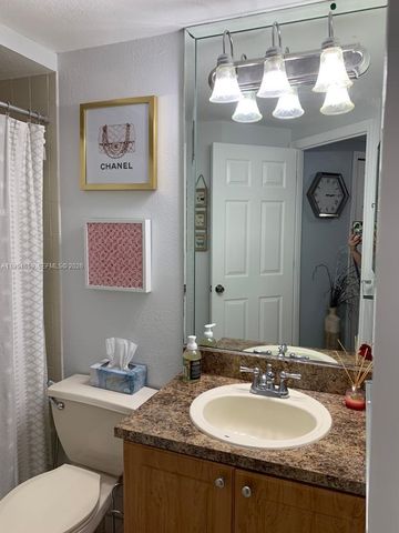 8290 Lake Dr 502, Doral, FL 33166