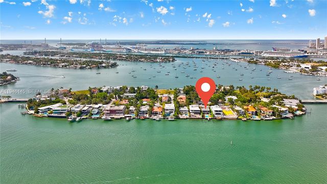 1277 N Venetian Way, Miami, FL 33139