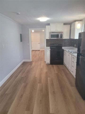 1320 S OLEANDER AVENUE, Sanford, FL 32771