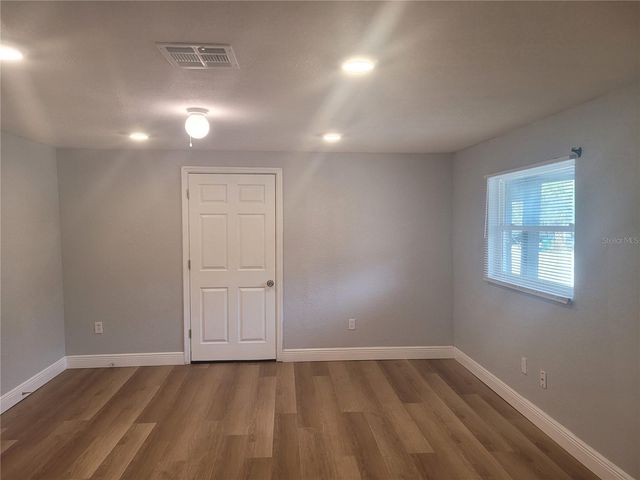 1320 S OLEANDER AVENUE, Sanford, FL 32771