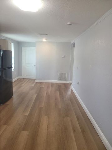 1320 S OLEANDER AVENUE, Sanford, FL 32771